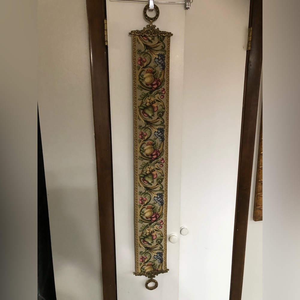 Corona Decor Co. Vintage Runner